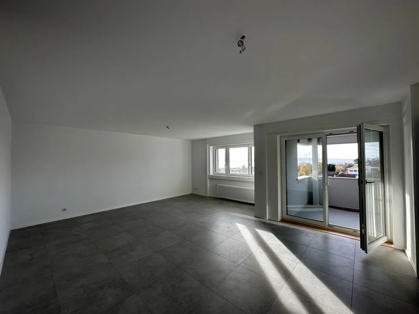 Beautiful 3.5-room apartment fully renovated! - Photo 4 of 9