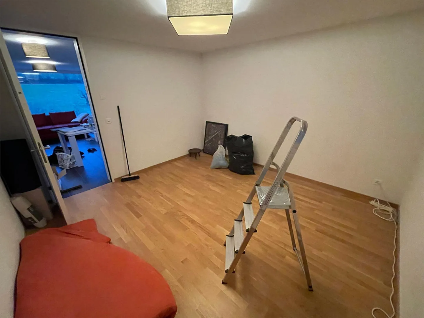 Bright 3.5-room apartment for rent in Rothenfluh - Photo 3 of 10
