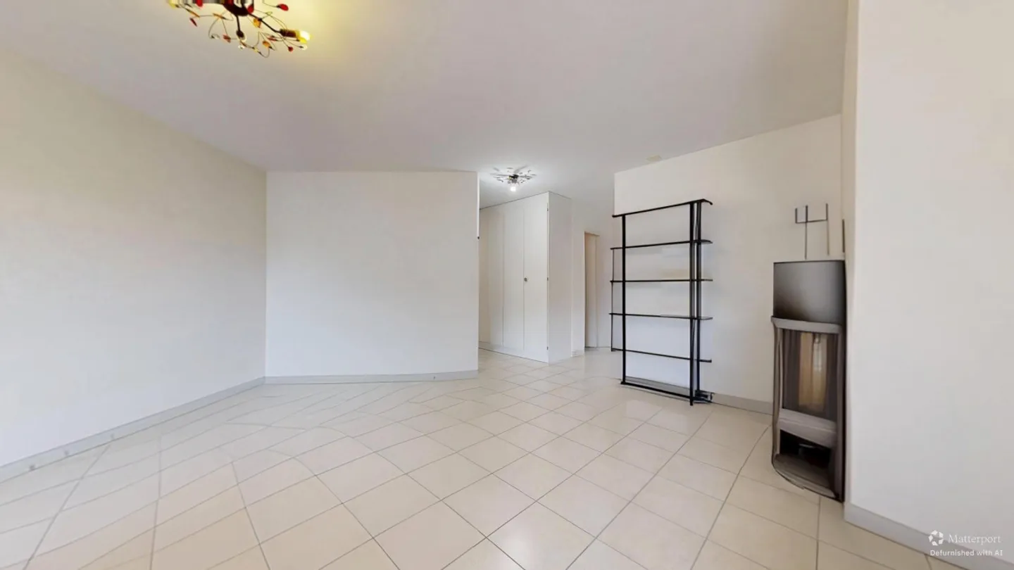 Charming 2.5-room apartment of 70m2 located in greenery and calm - Photo 3 of 7