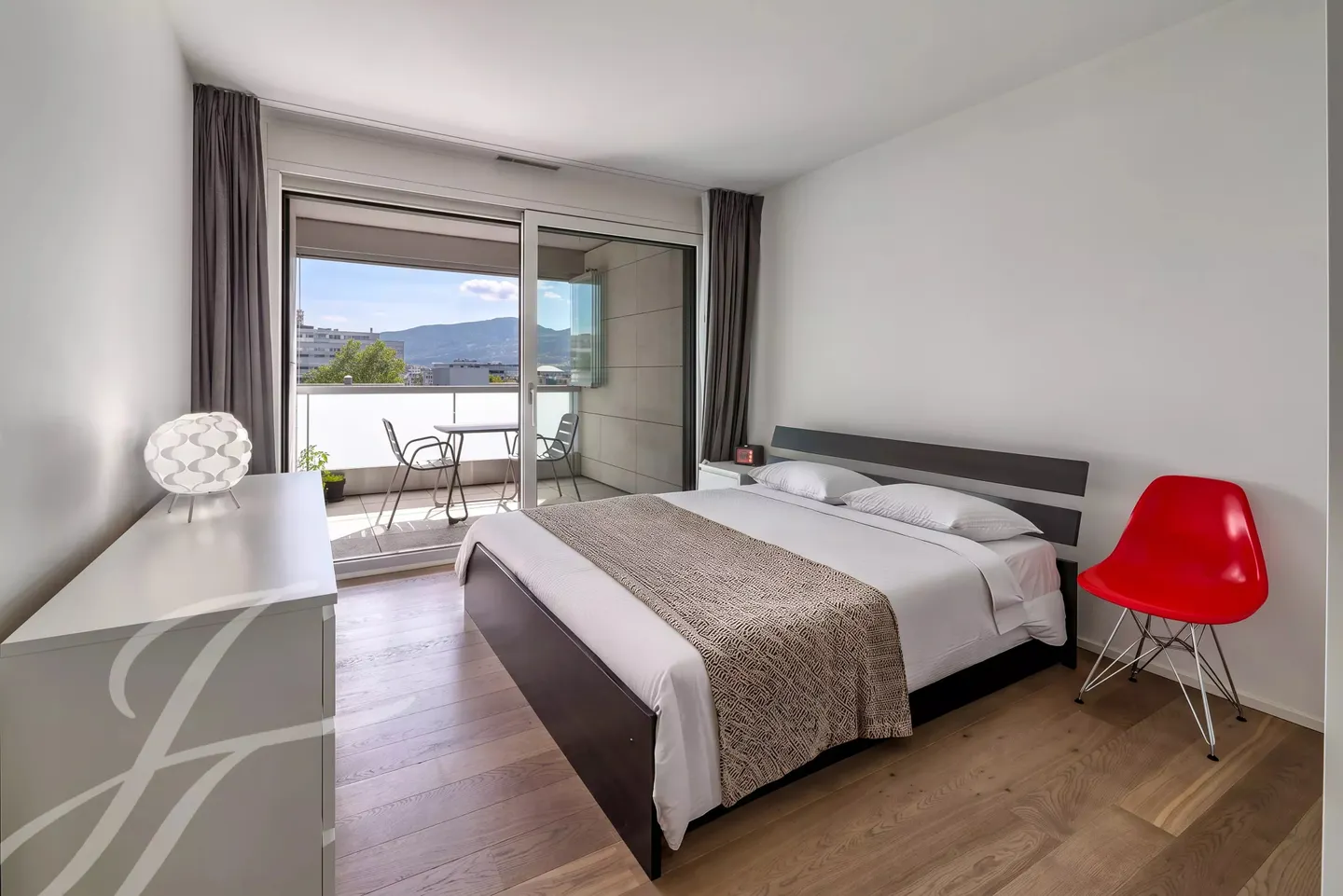 Wohnung in der oberen Etage mit unverbautem Blick - Foto 6 von 10