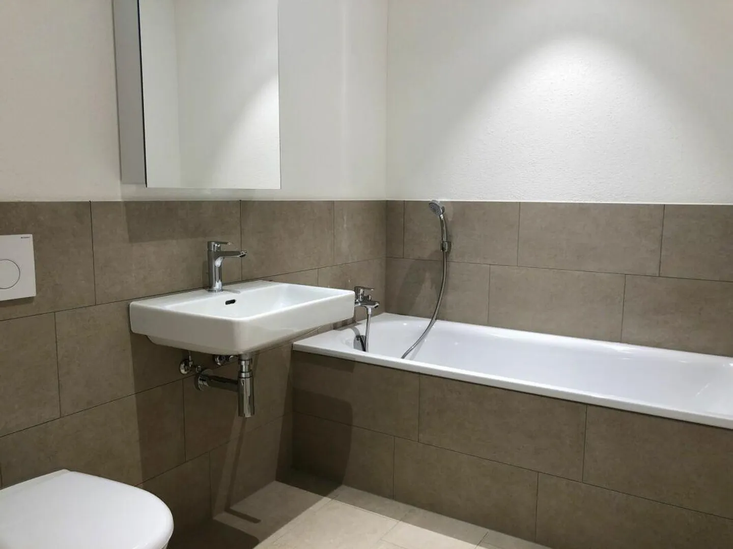 moderne Wohnung mit Blick ins Grüne - Foto 4 von 9