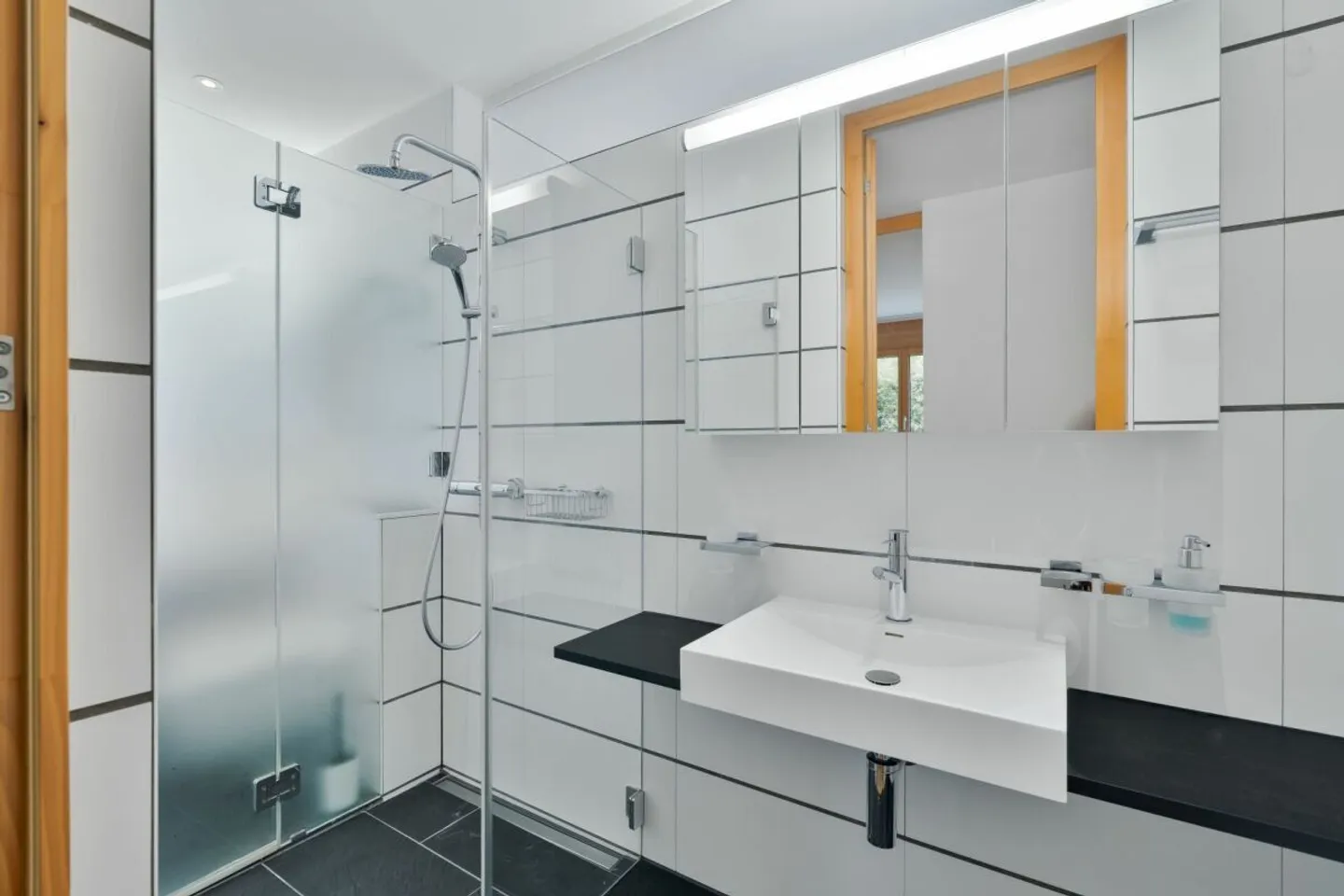Magnificent 4.5-room apartment - Photo 10 of 15