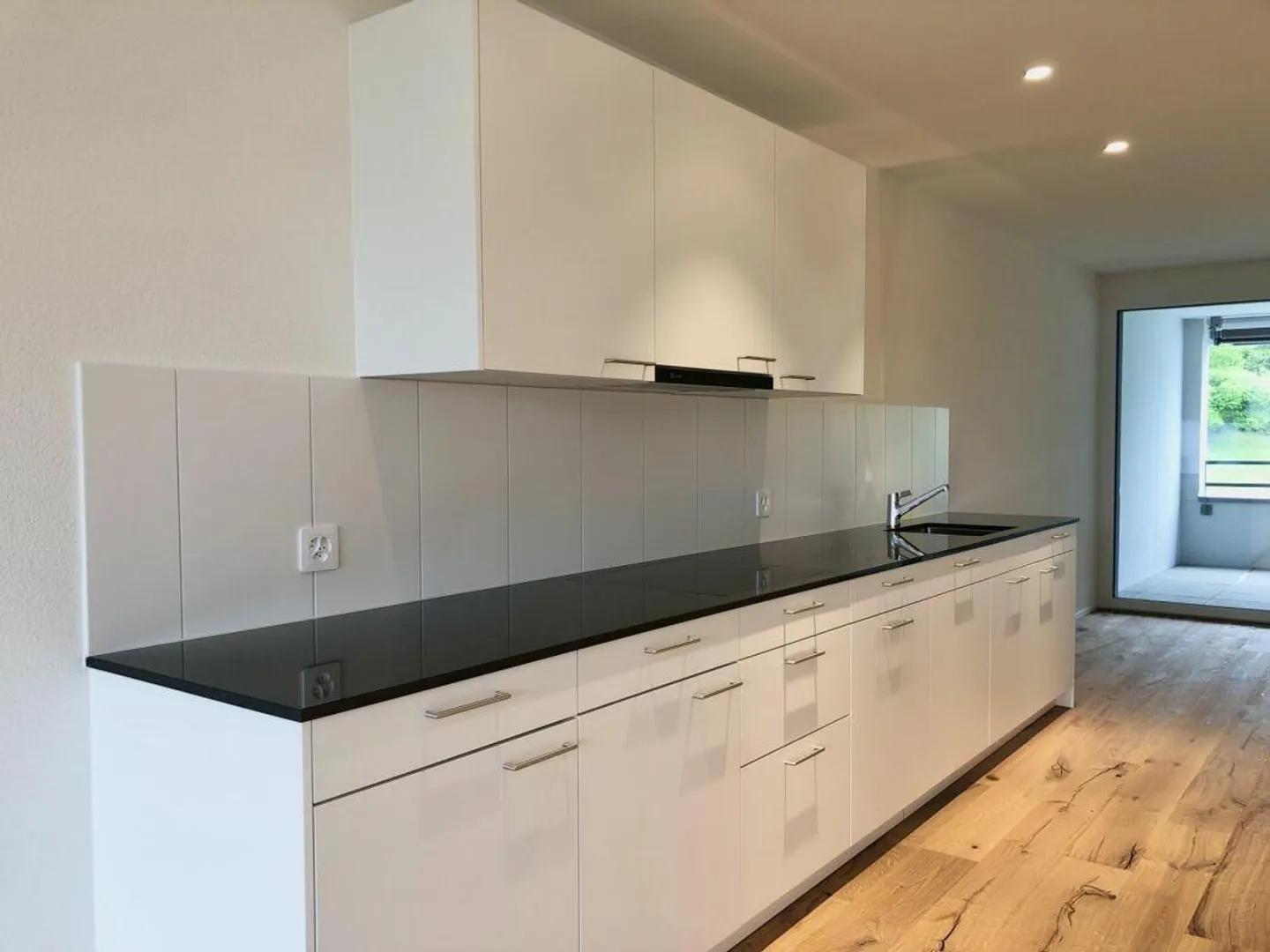 moderne Wohnung mit Blick ins Grüne - Foto 2 von 9