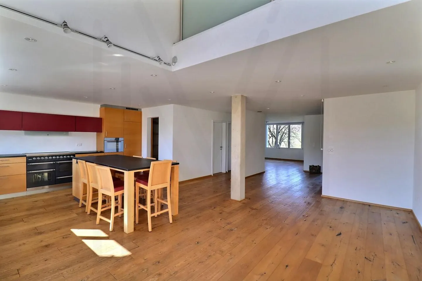 Magnifique maison contiguë de 5,5 pièces dans un domaine agricole  - Foto 3 von 22