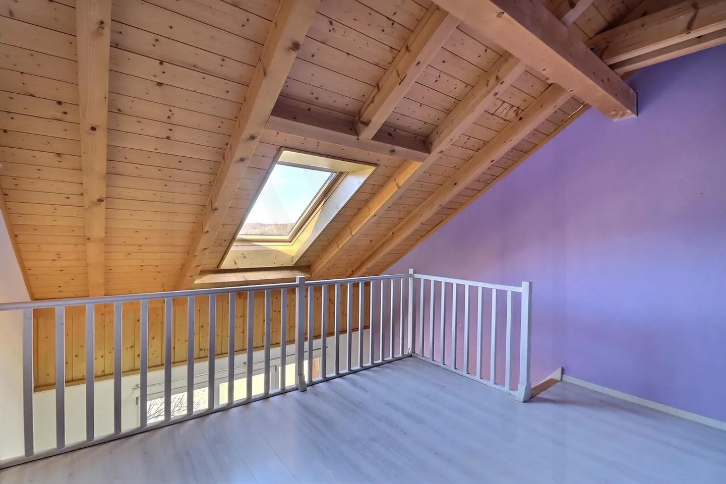 Magnifique maison contiguë de 5,5 pièces dans un domaine agricole  - Foto 10 von 22