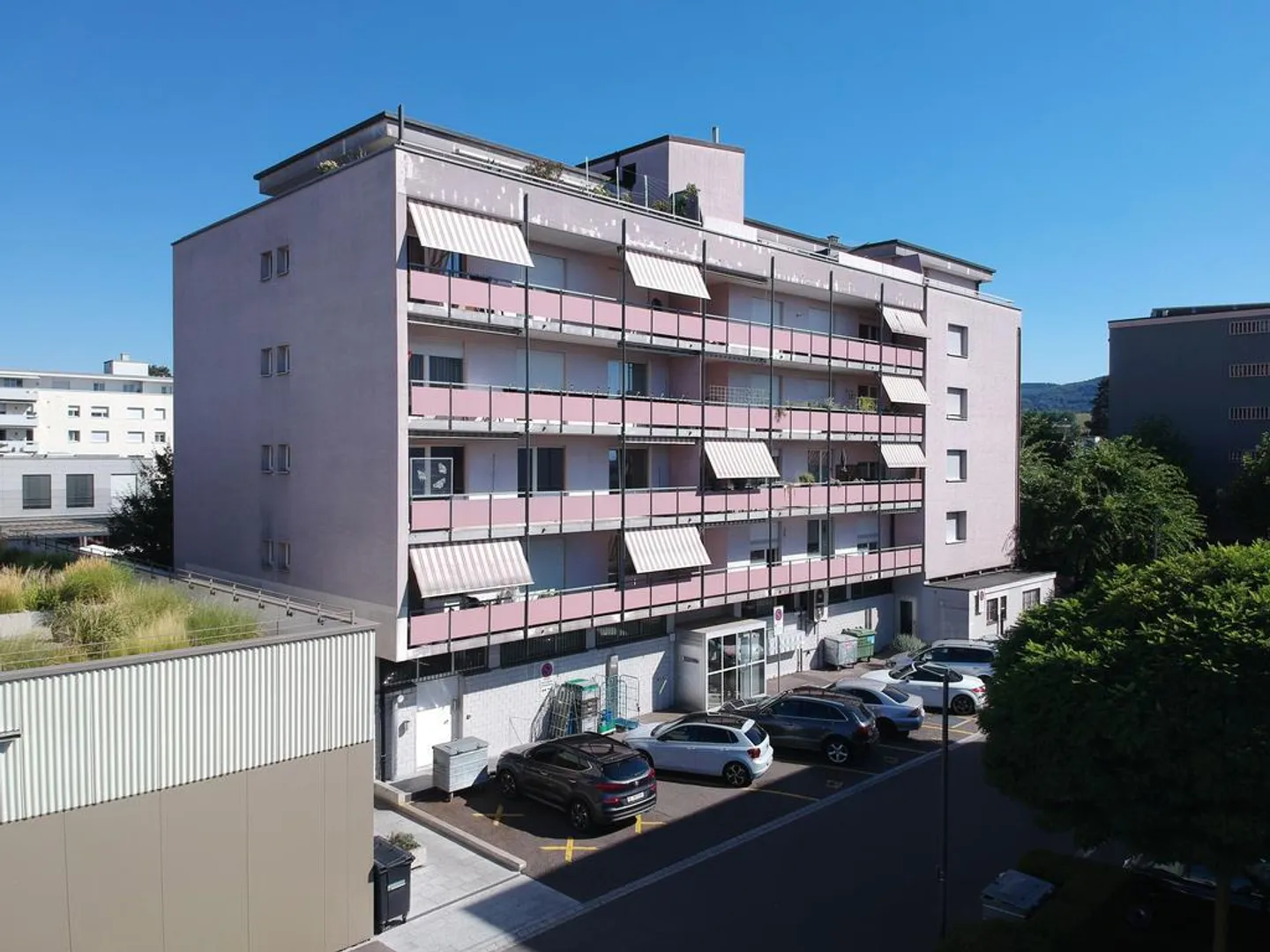 Appartamento 3 locali nel cuore di Therwil - Foto 1 di 9