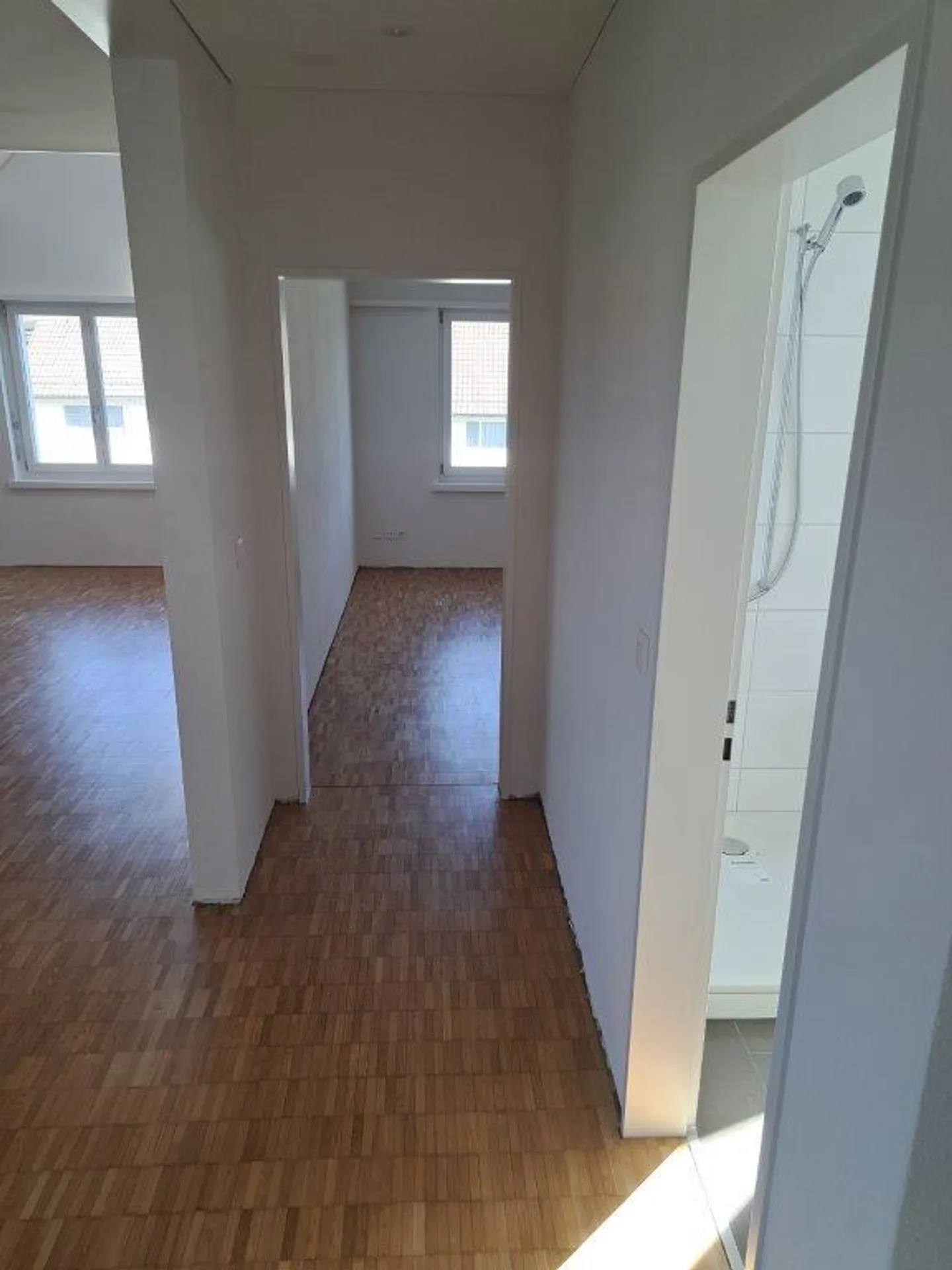 Renovierte Dachwohnung in Neftenbach - Foto 9 von 11