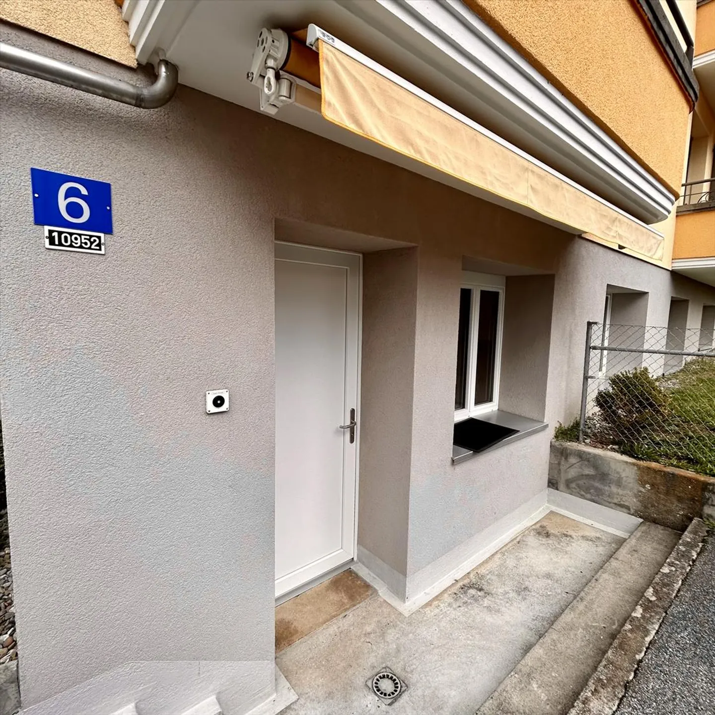 Appartement 1 pièce - Photo 2 sur 9