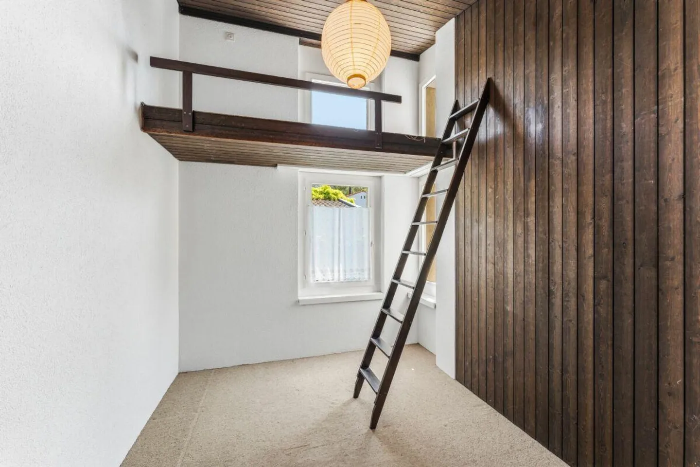 Ampia casa unifamiliare con studio in una posizione molto tranquilla - Foto 7 di 12