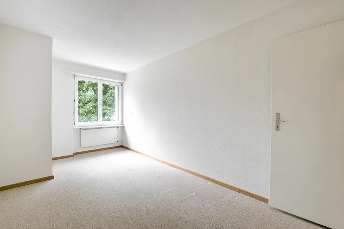 Appartement en copropriété de 4,5 pièces avec salle de loisirs et place de parking - Photo 5 sur 12