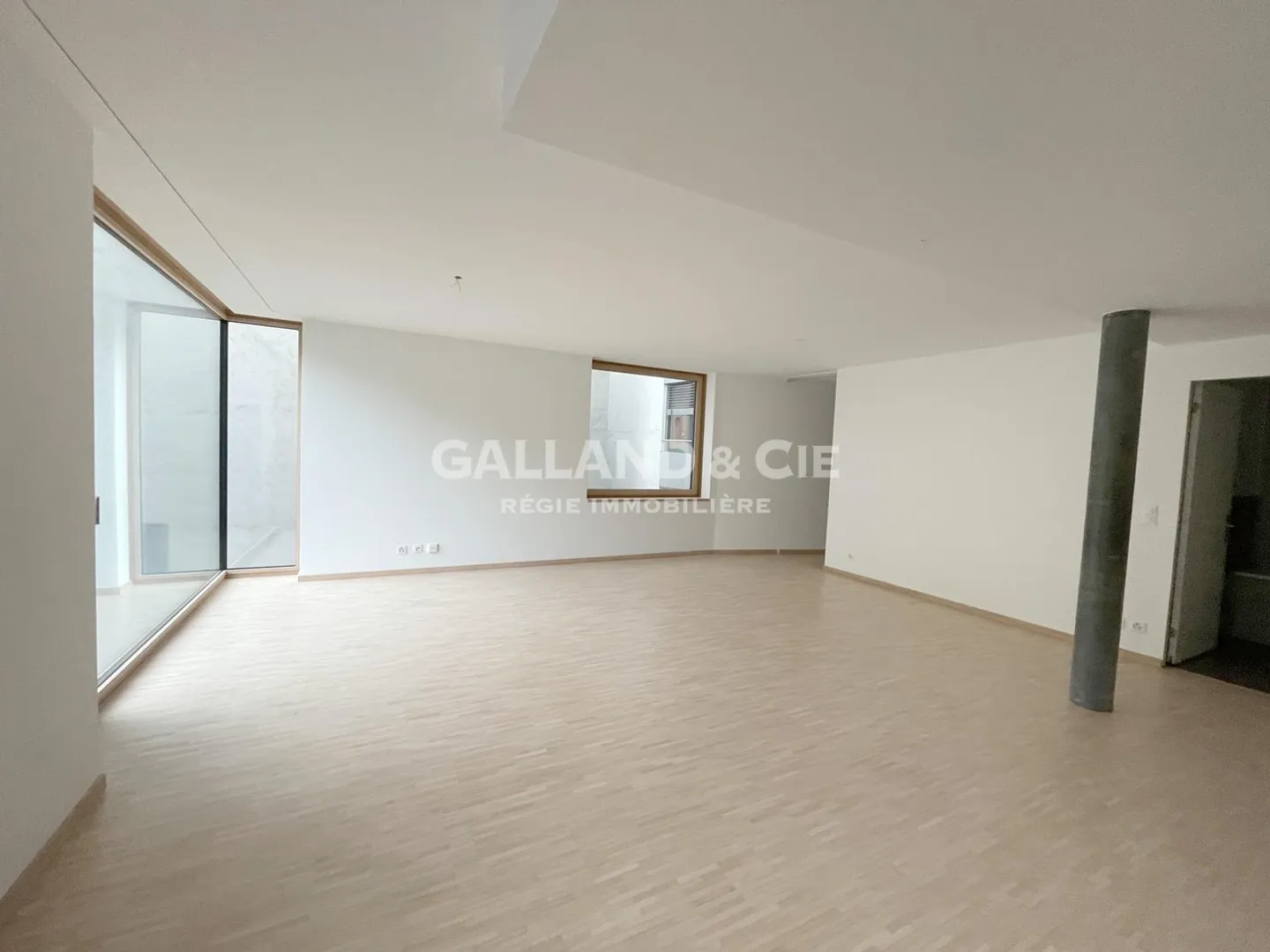 Appartamento con 3 locali - Foto 2 di 5