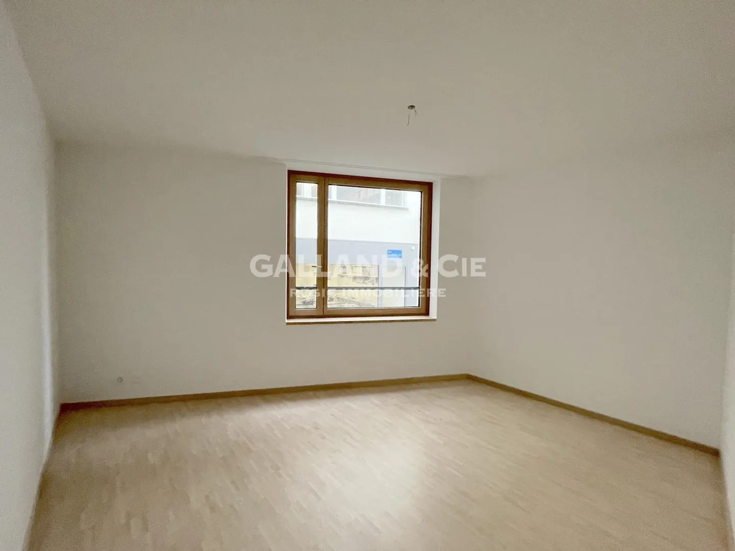 Appartamento con 3 locali - Foto 3 di 5