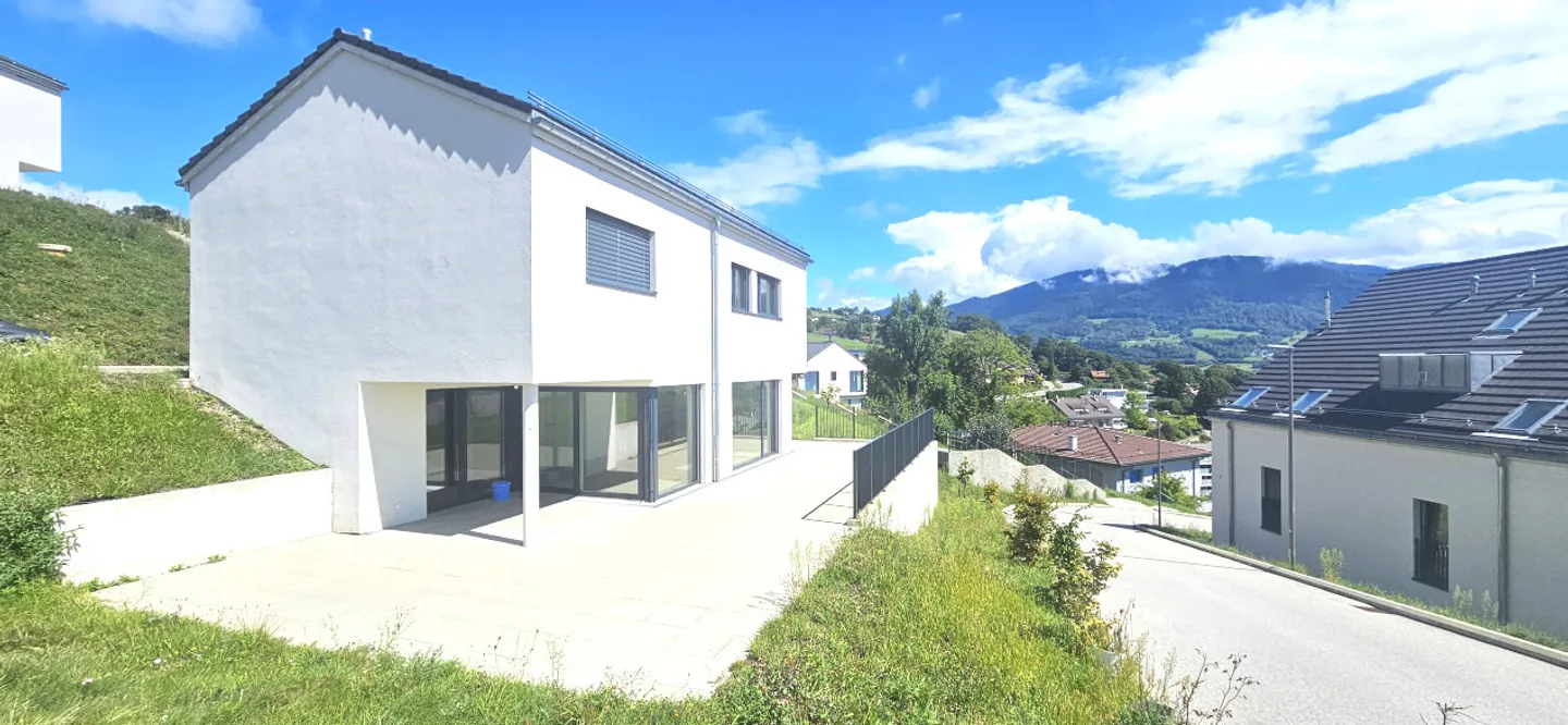 Villa contemporaine avec terrasse et vue plein sud  Jongny, Lavaux - Photo 1 sur 4