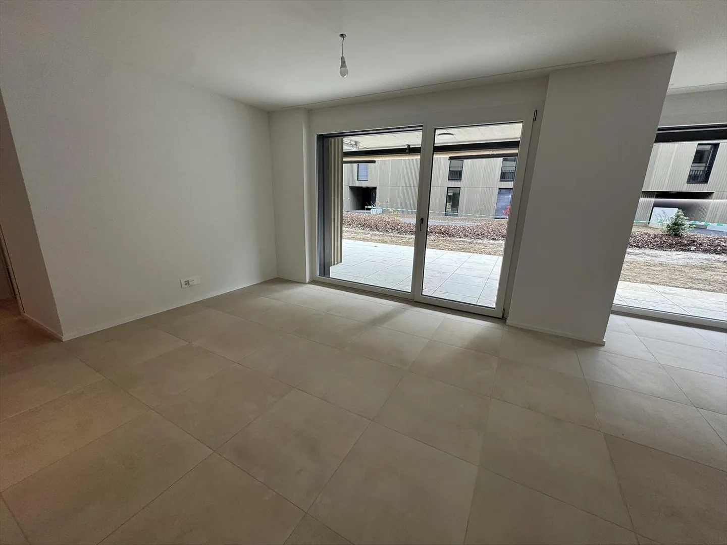 05658 - Appart. 4œ PCES - IMP. CHAMP-RIOND 20 - MATRAN - Foto 10 von 10