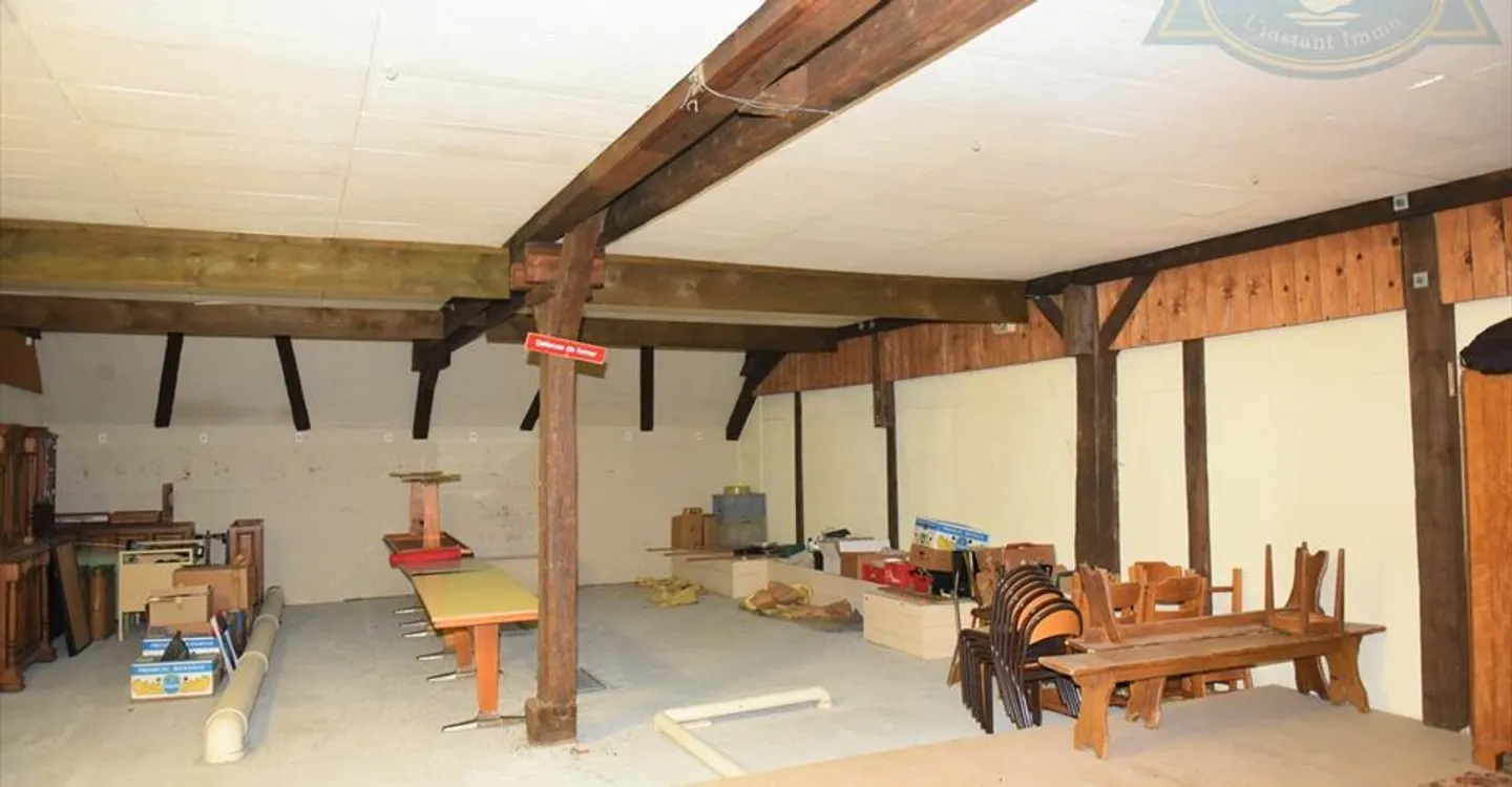 Residential Building - Photo 6 of 7