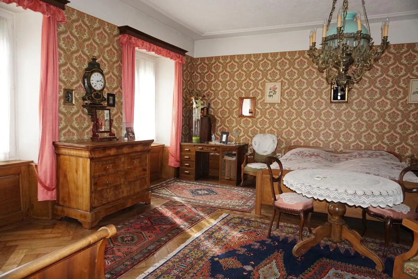 ARI-248 For Investors - Residential Building - Total Usable Area 1,179 m2 - Construction Volume 3,227 m3 - Attic Expandable - Delémont, Center - Photo 6 of 11