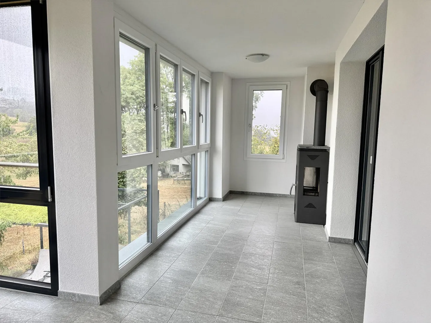 Appartement de 4,5 pièces avec jardin d'hiver - Photo 5 sur 19
