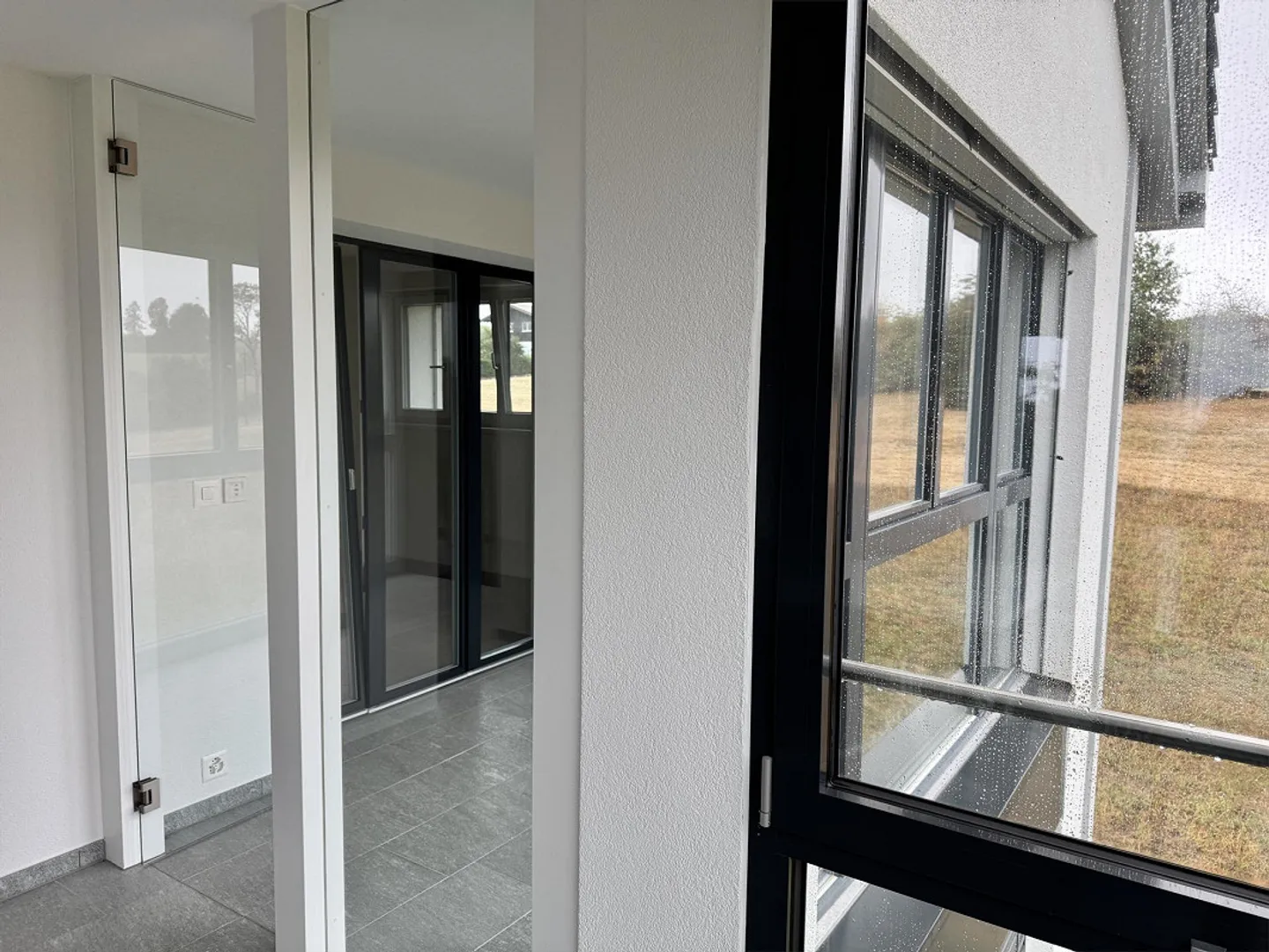 Appartement de 4,5 pièces avec jardin d'hiver - Photo 7 sur 19