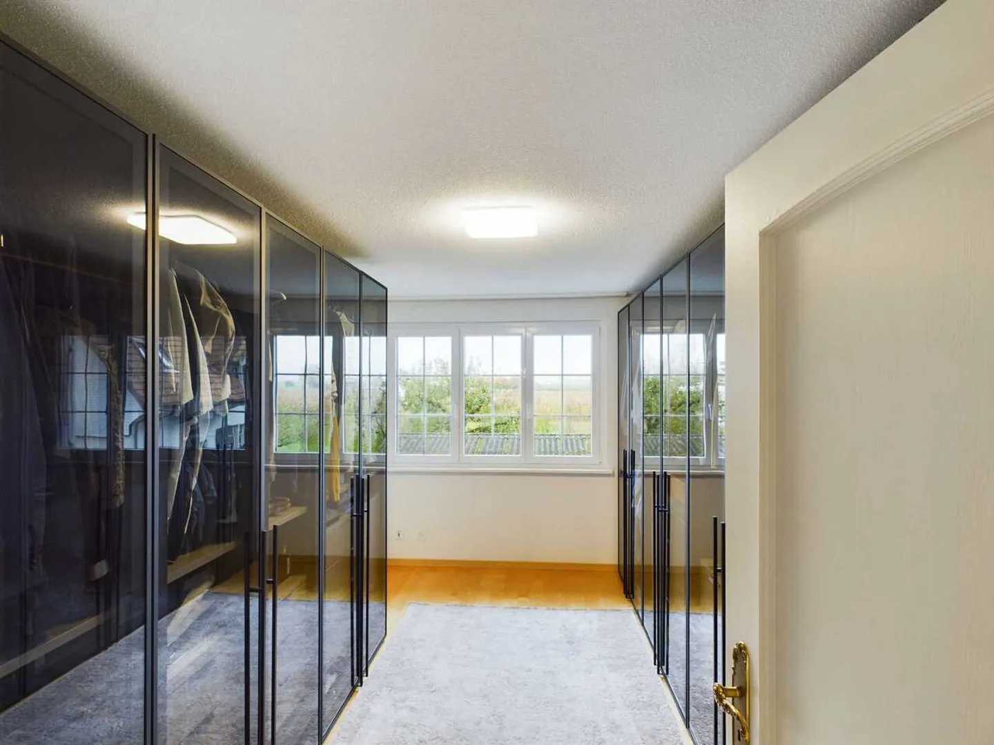 Villa di 8,5 stanze con piscina e appartamento per gli ospiti a Oberentfelden - Foto 10 di 13