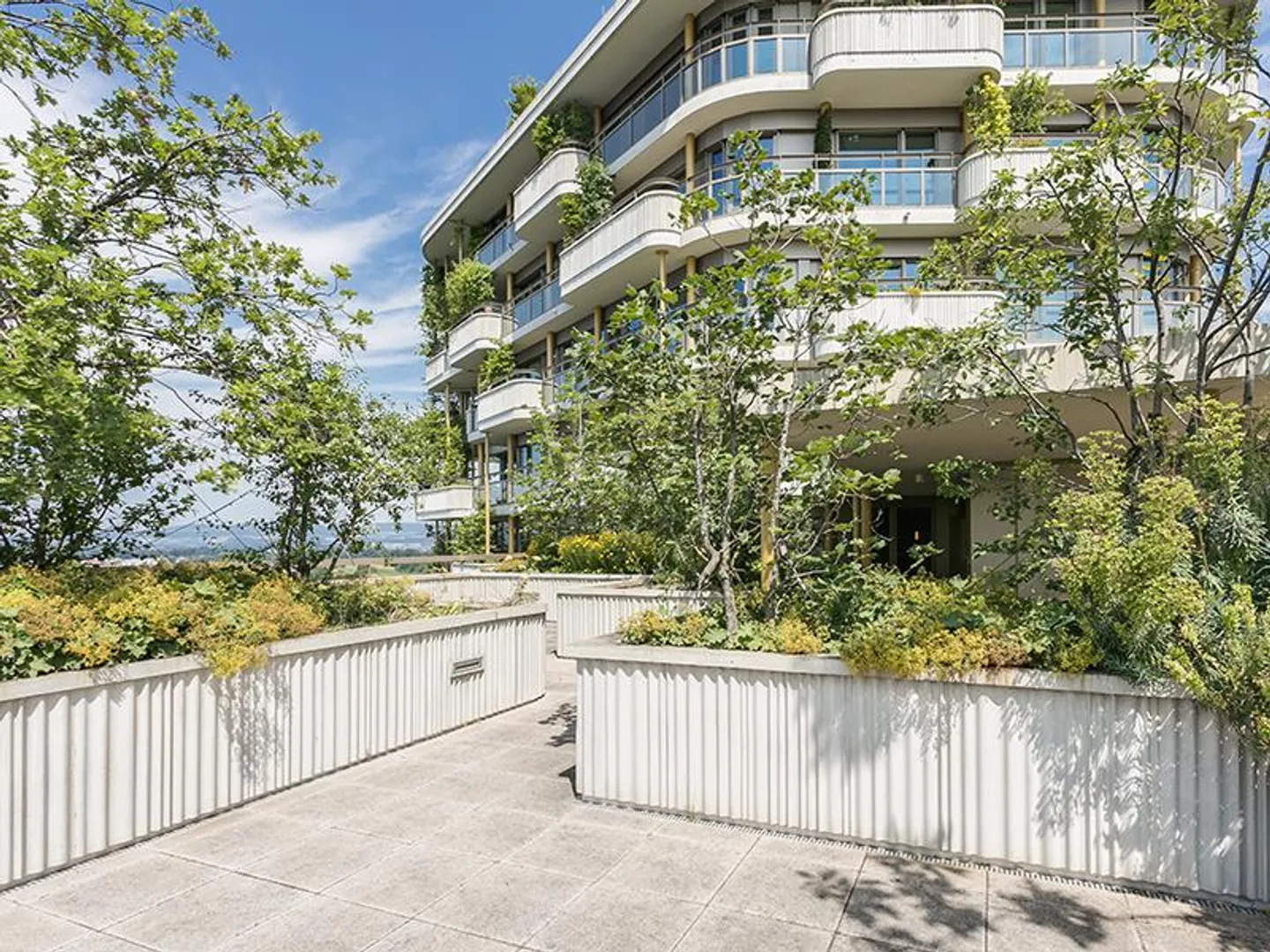 AGLAYA | Rotkreuz - Foto 2 di 9