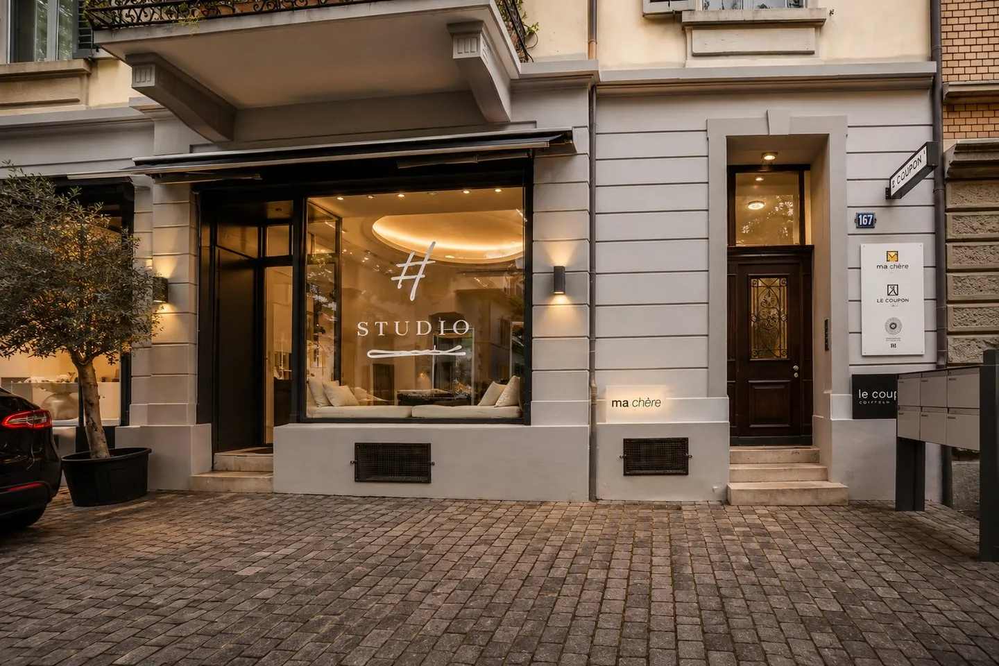 Vielseitig nutzbarer Gewerberaum im charmanten Altbau – Zürich Seefeld - Photo 1 of 7