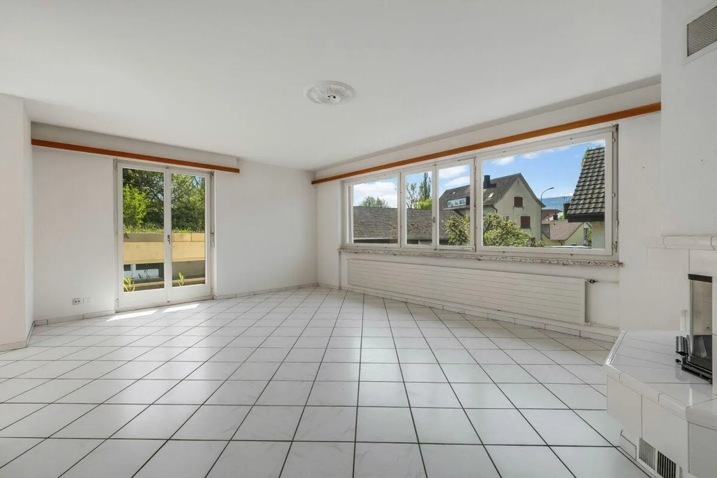 Casa unifamiliare con estensione multifunzionale - Foto 4 di 16