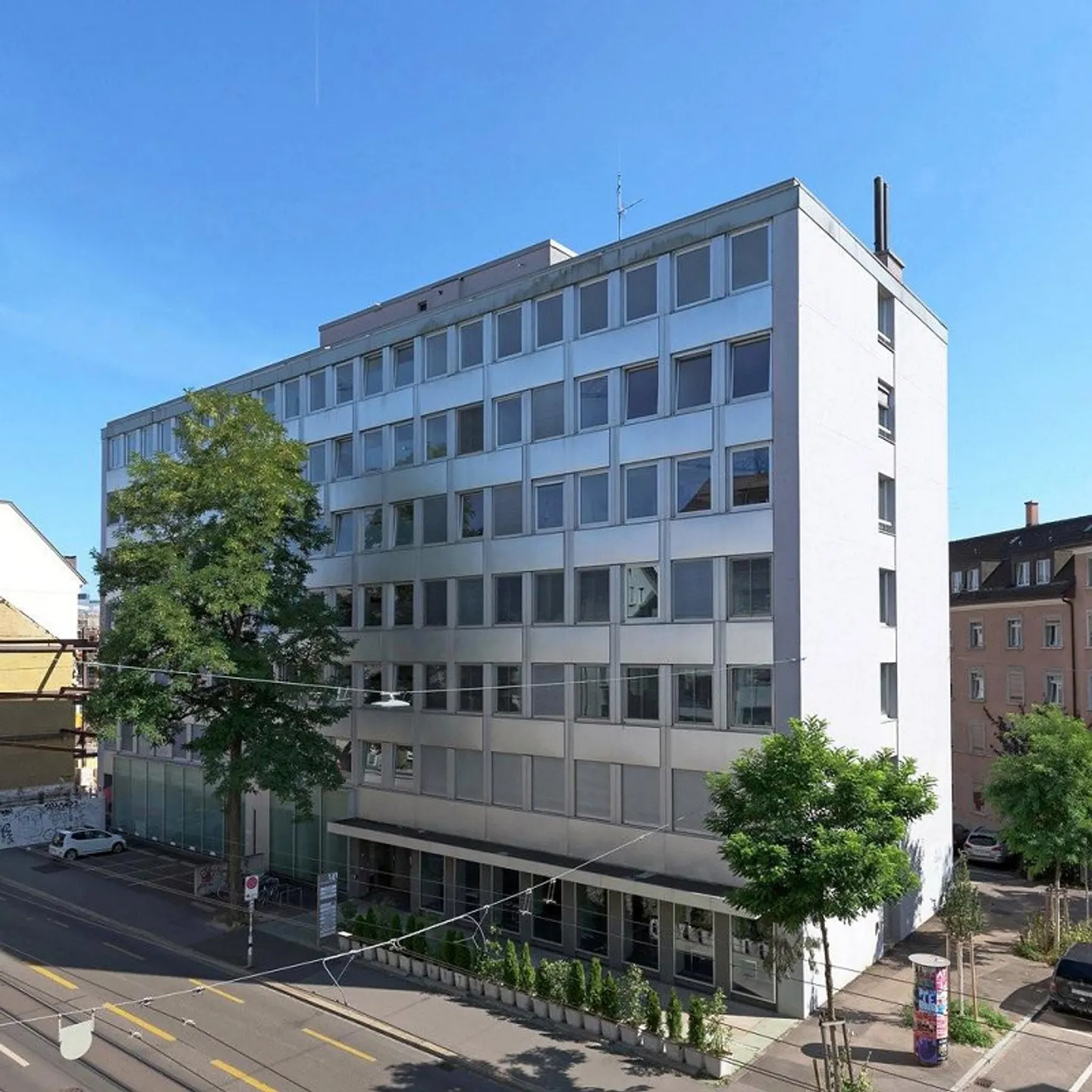 Place de parking dans le garage souterrain - 8004 Zurich - Photo 1 sur 2
