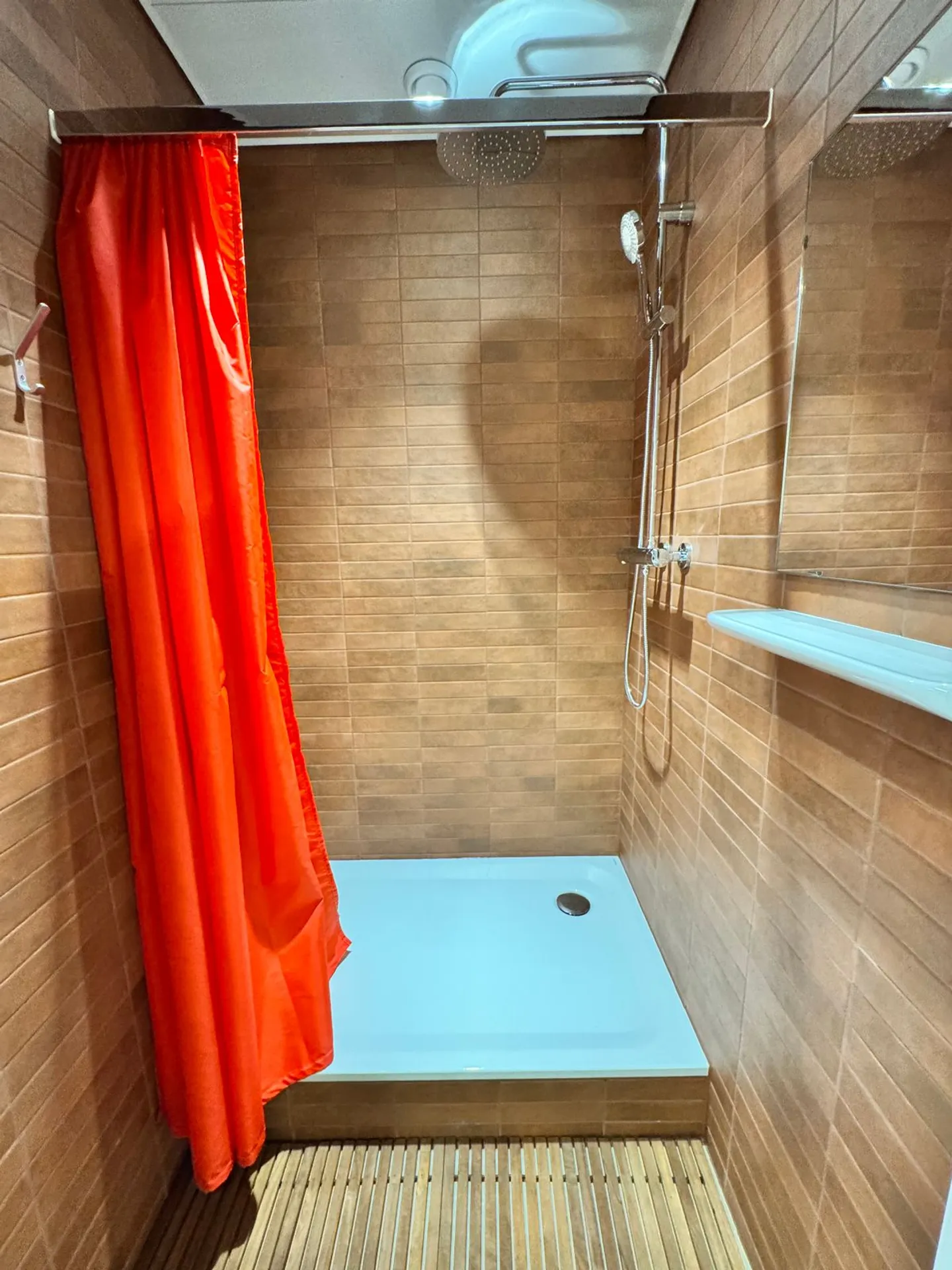 Casa singola in affitto - Foto 8 di 8