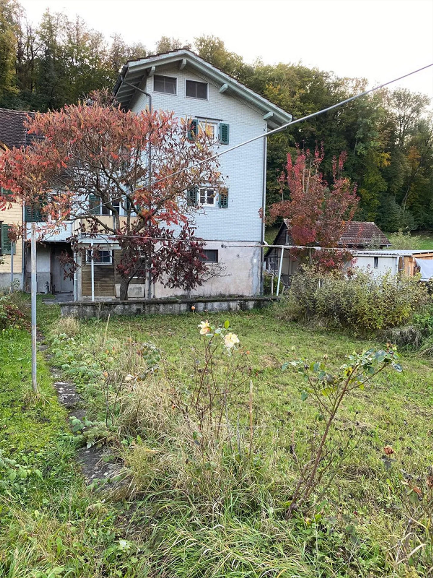 Idyllic old building house with large garden - Photo 2 of 17