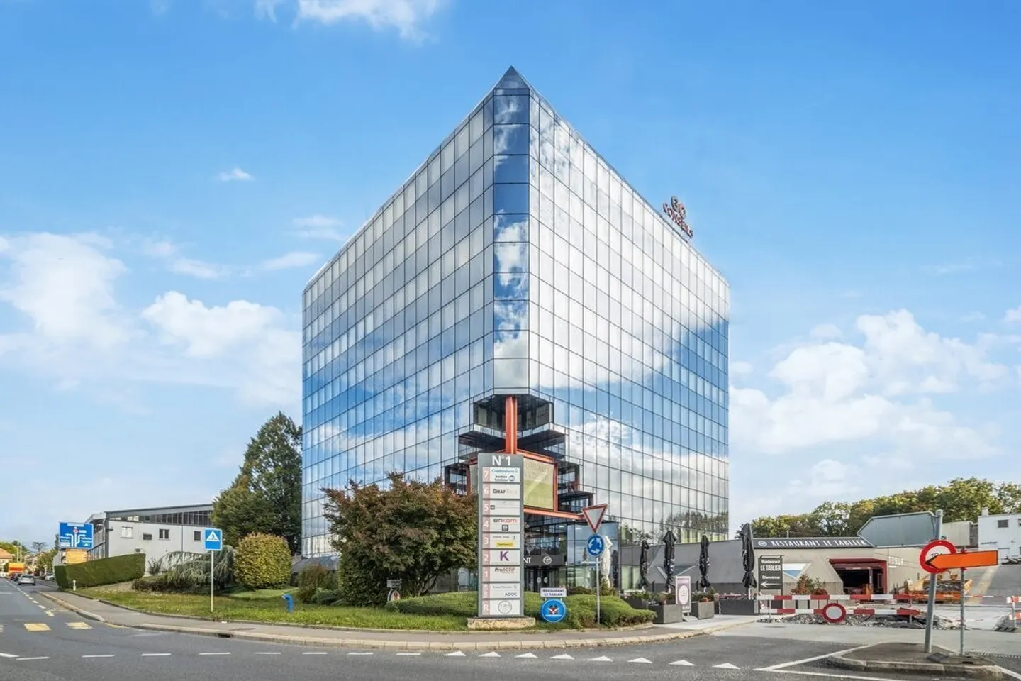 Zu ergreifen! Wunderschönes modulares Büro im Herzen von Crissier! - Foto 2 von 11