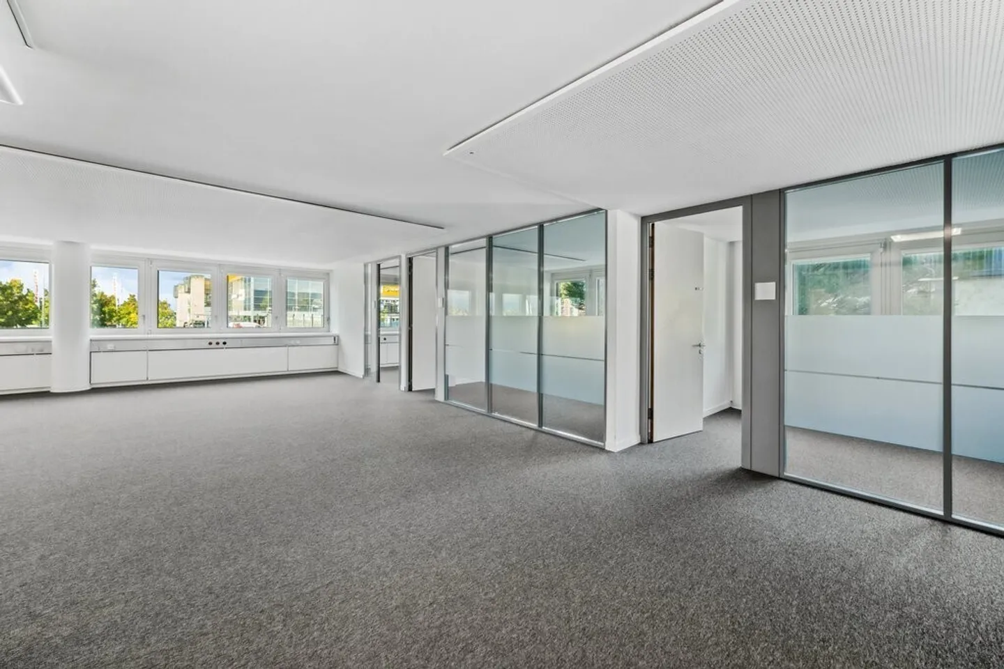 Zu ergreifen! Wunderschönes modulares Büro im Herzen von Crissier! - Foto 4 von 11