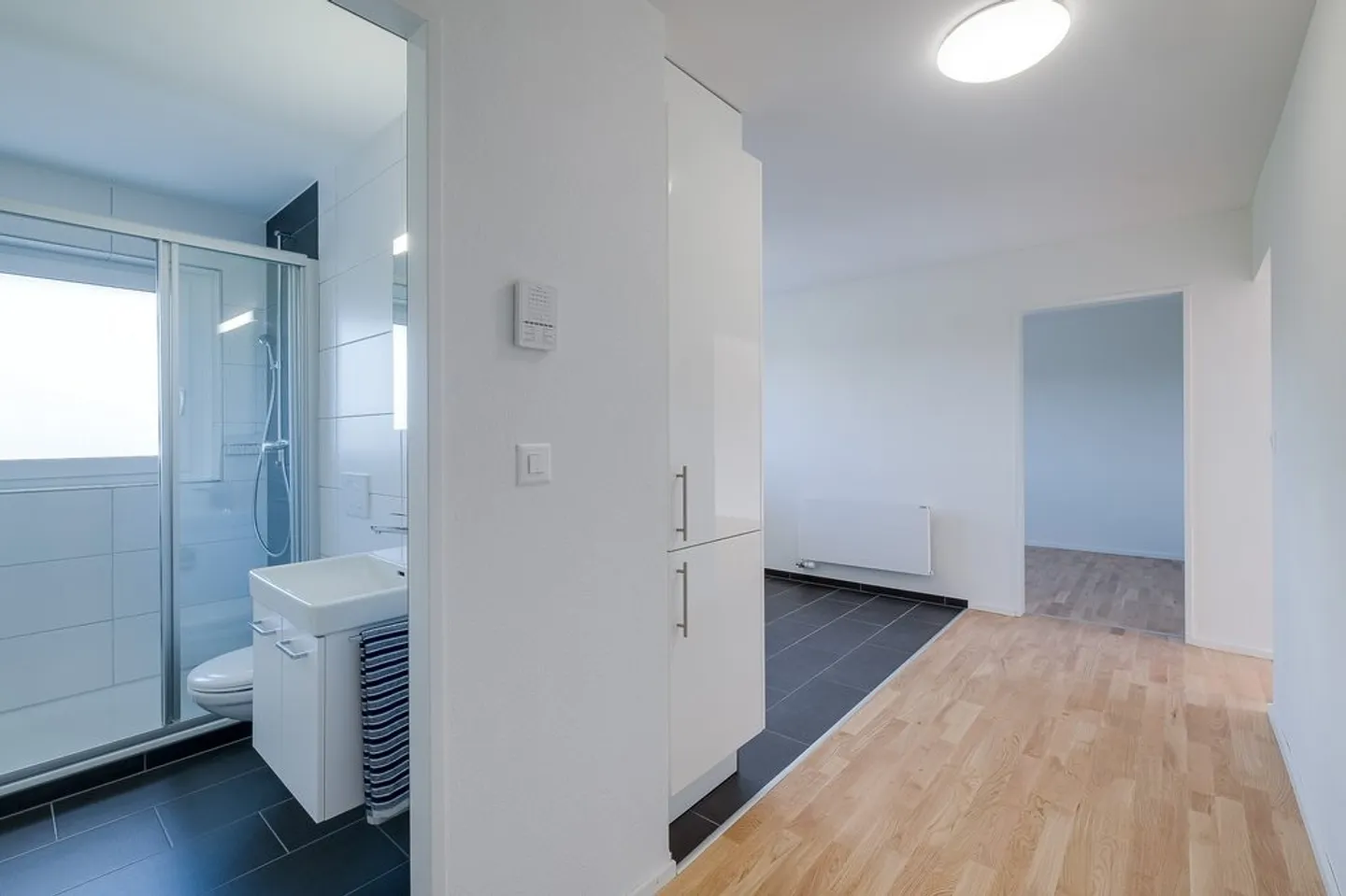 Charmant appartement 2.5 pièces - Photo 7 sur 10