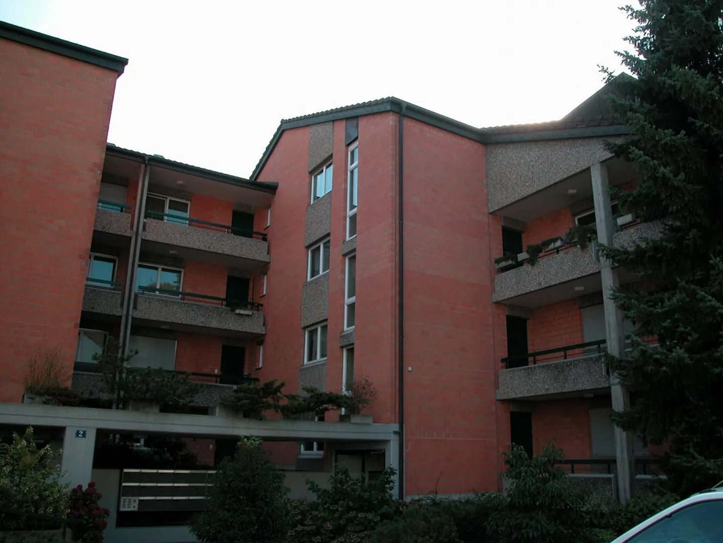 Appartamento moderno e spazioso con una grande sensazione di spazio e un'area salotto soleggiata - Foto 2 di 10