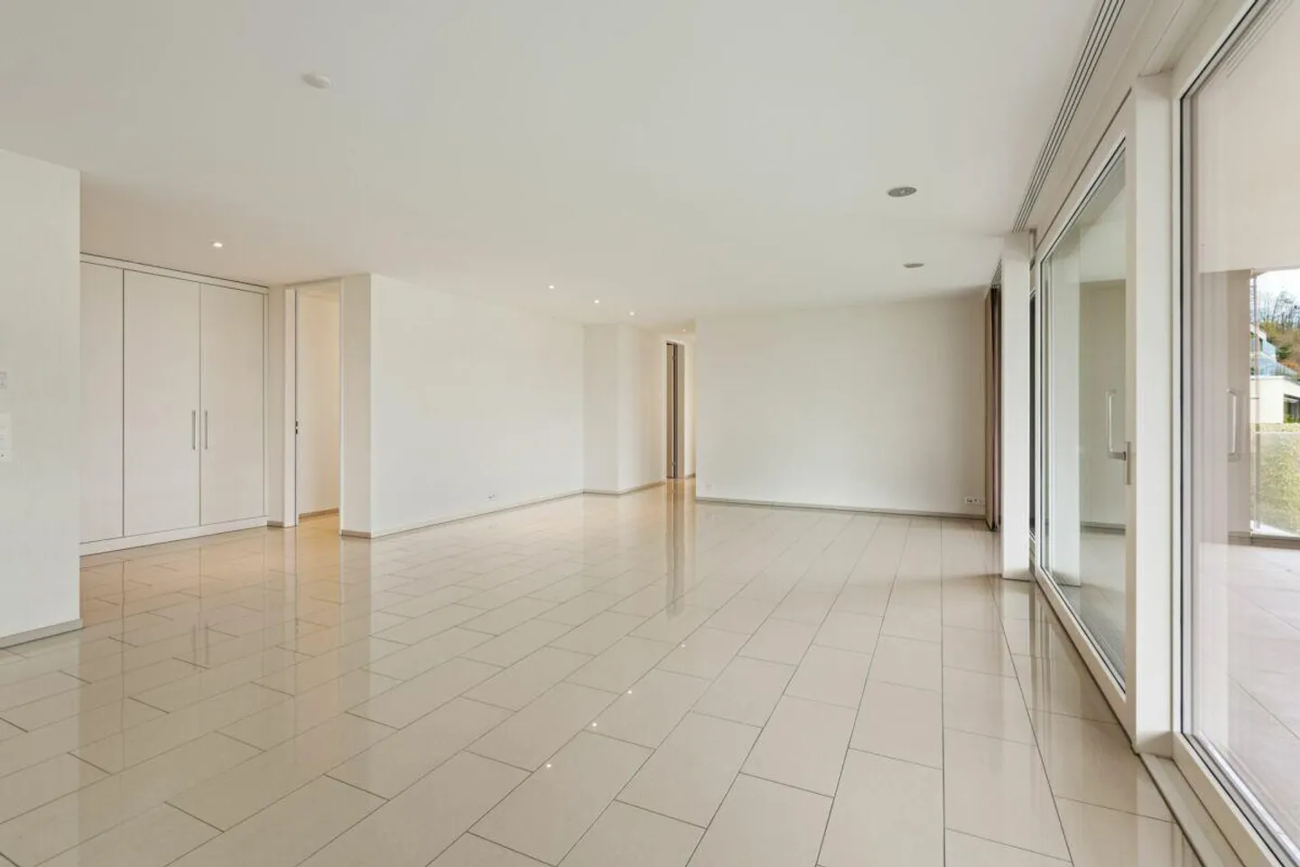 Appartement terrasse exclusif de 4,5 pièces avec belle vue - Photo 4 sur 30