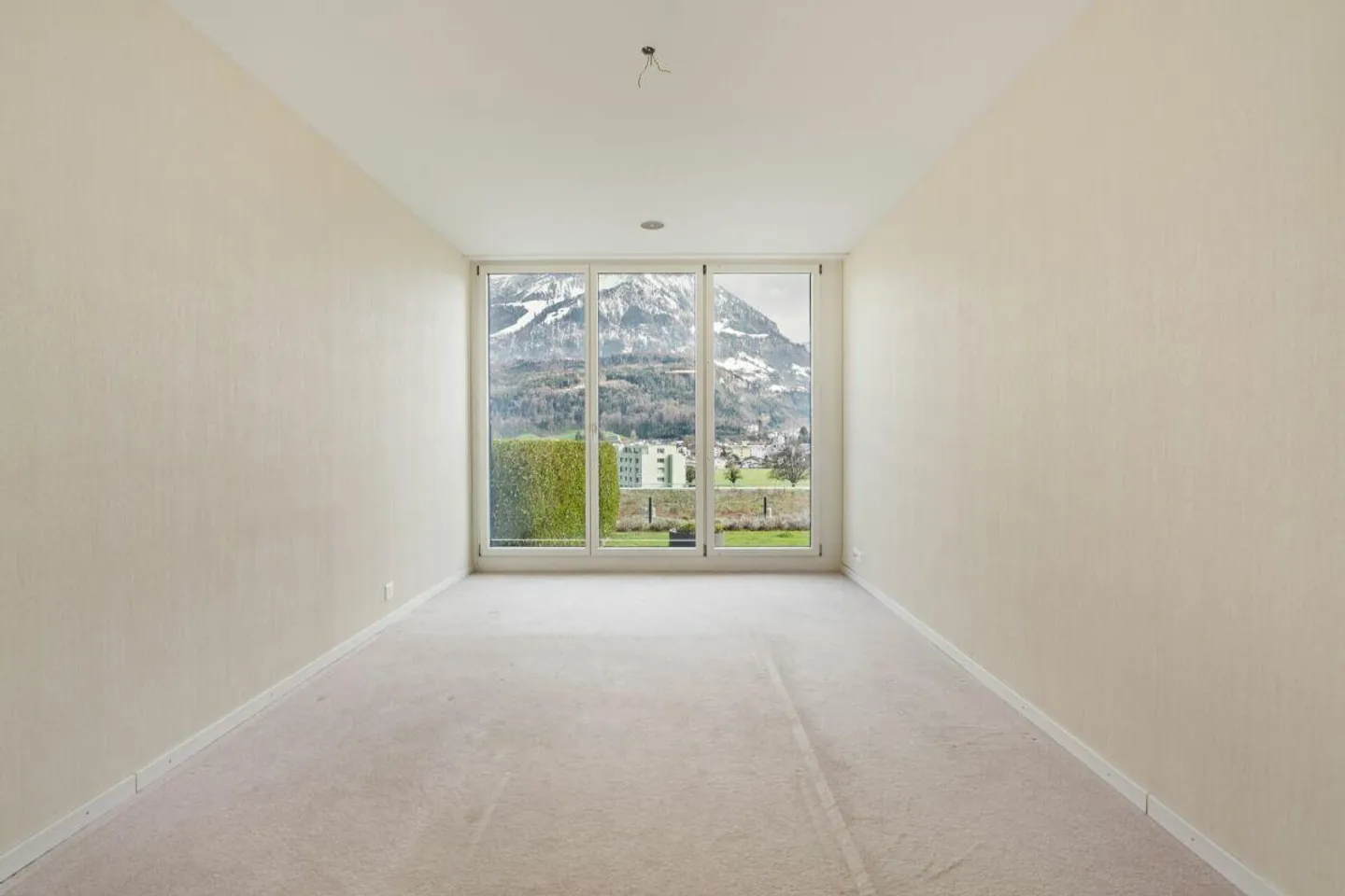 Appartement terrasse exclusif de 4,5 pièces avec belle vue - Photo 13 sur 30