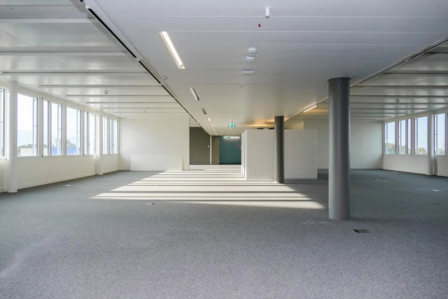 Office - Photo 4 of 8