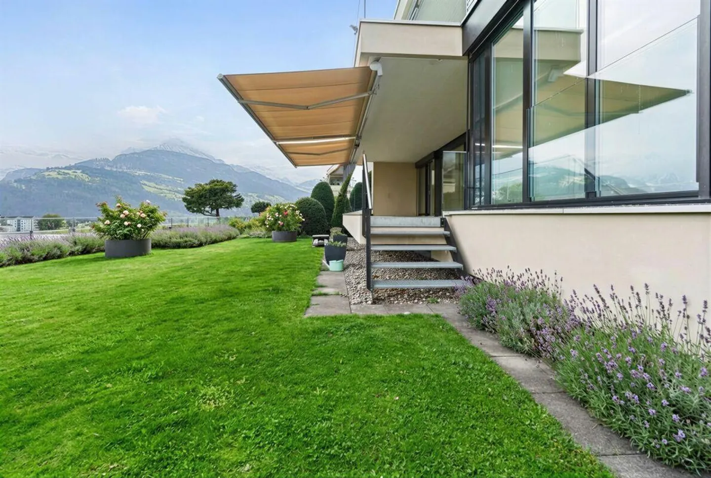 Appartement terrasse exclusif de 4,5 pièces avec belle vue - Photo 27 sur 30