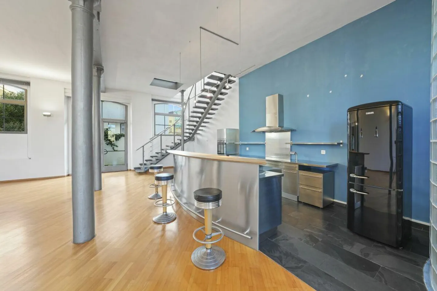 Loft historique unique avec vue sur le lac et beaucoup d'espace pour... - Photo 15 sur 30