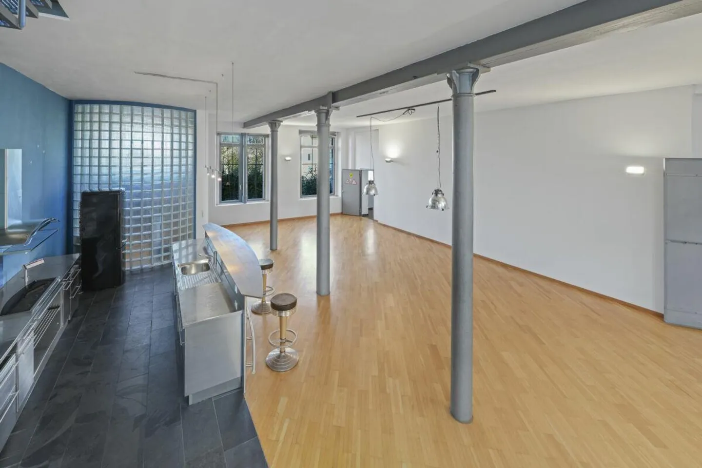 Loft historique unique avec vue sur le lac et beaucoup d'espace pour... - Photo 22 sur 30