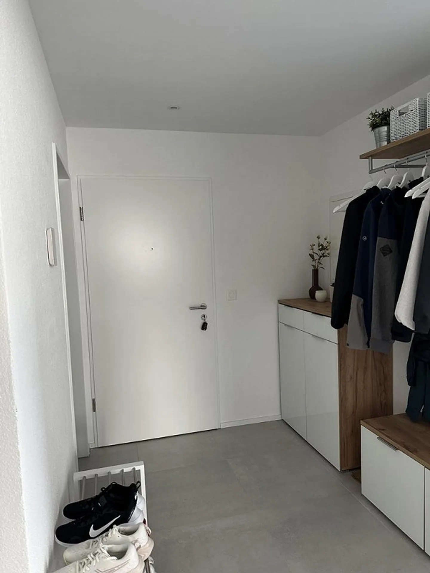 Modern apartment with great view - Photo 7 of 12