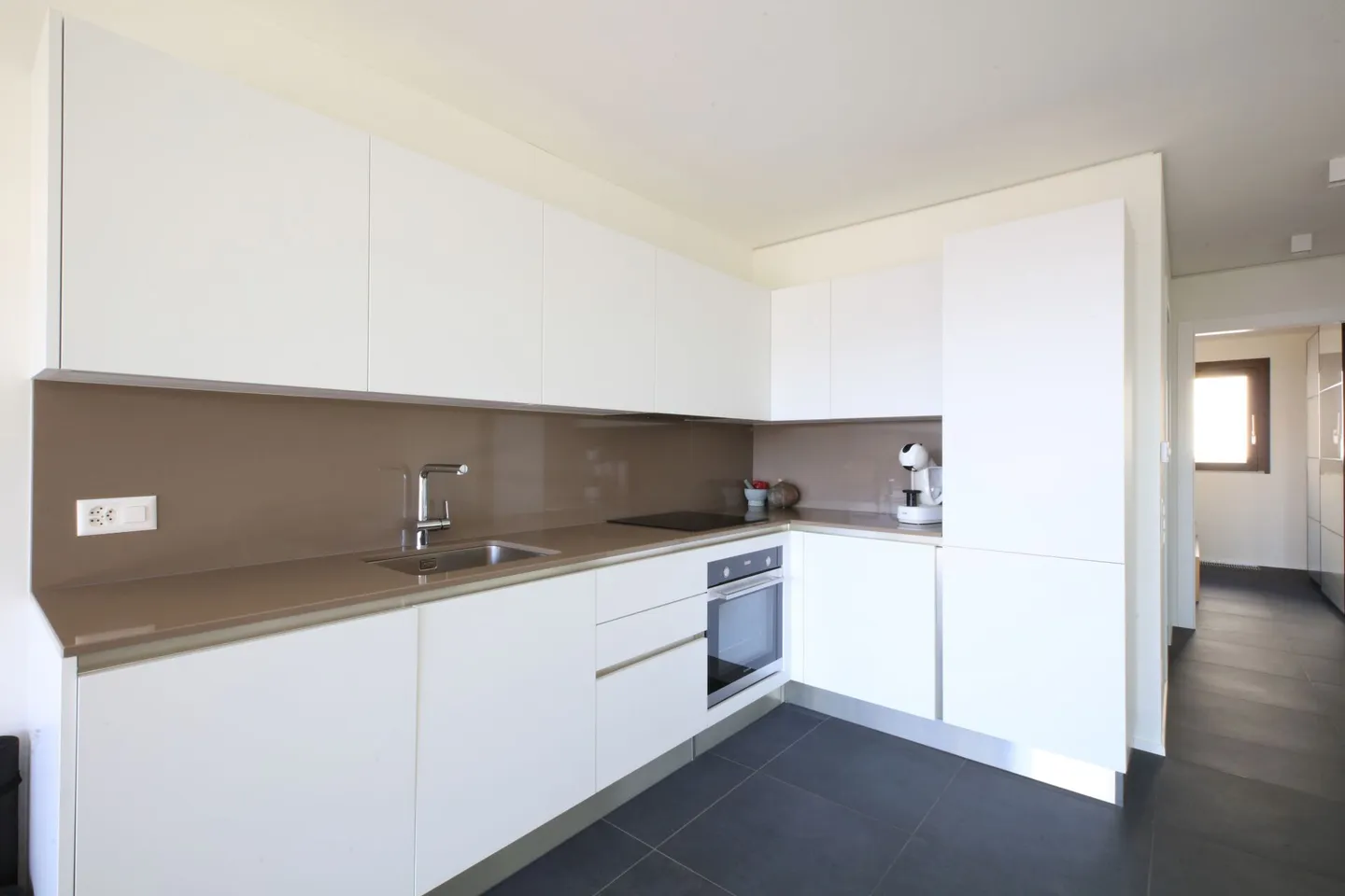 BIOGGIO - Appartement moderne avec vue - Photo 4 sur 12