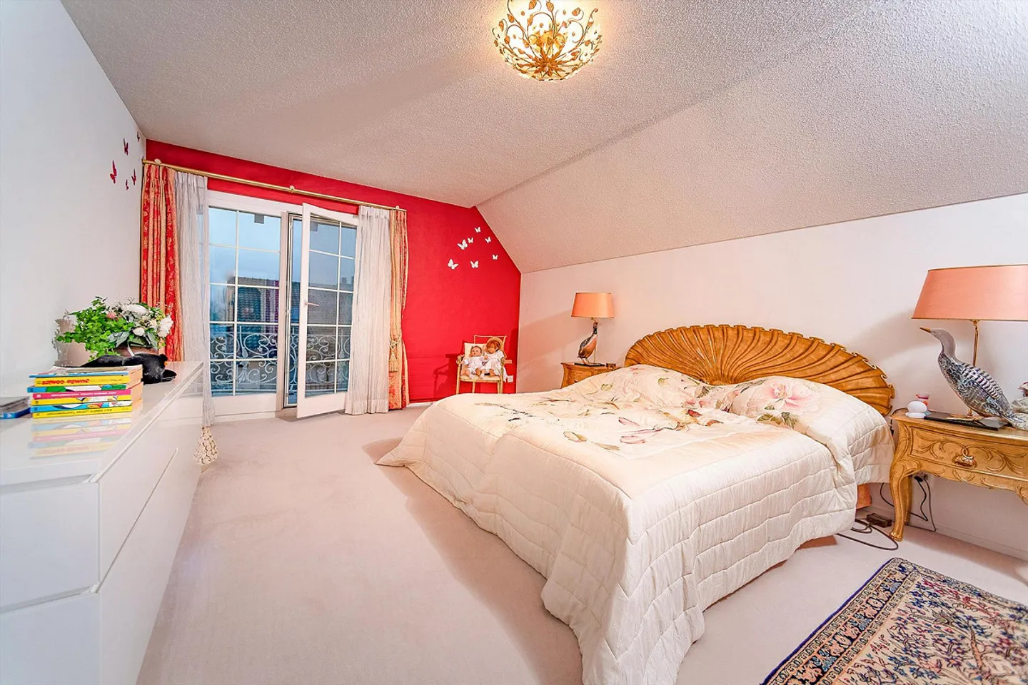 High-quality country villa in impressive surroundings - Photo 7 of 12
