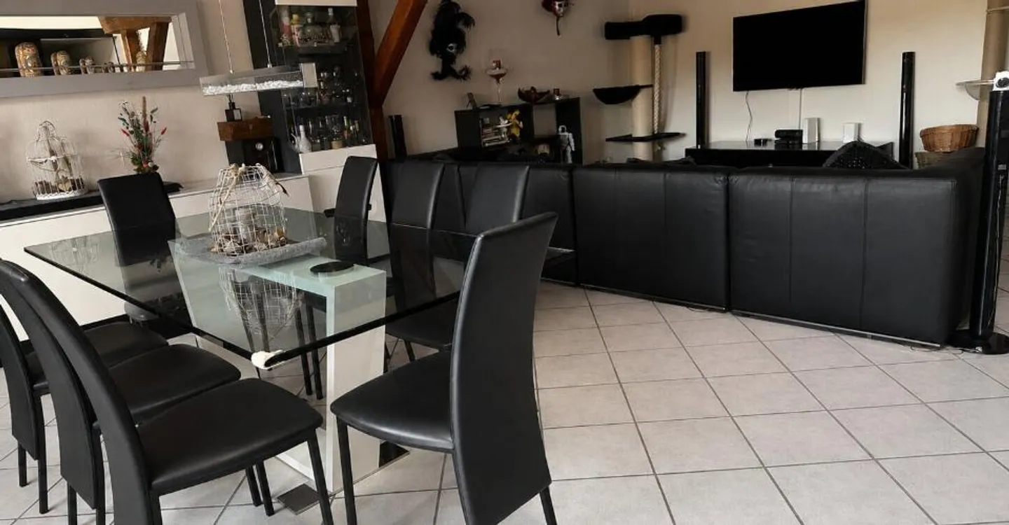 Charmantes Duplex in Courtételle - Foto 5 von 12