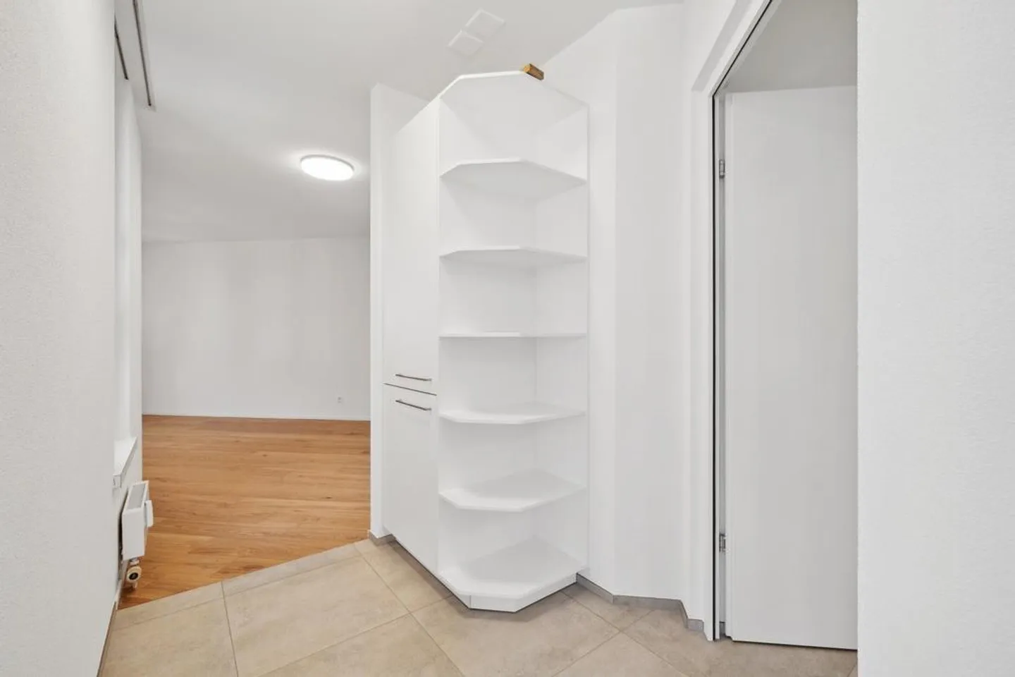 Moderne Wohnung in Therwil - Foto 6 von 11