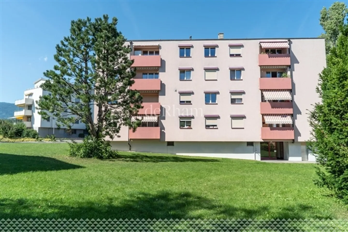 Bella appartamento ristrutturato di 4 stanze a Orbe - Foto 9 di 9