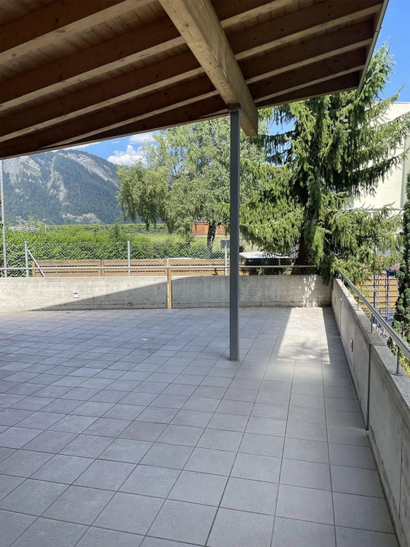 4.5-room maisonette apartment - Photo 2 of 7