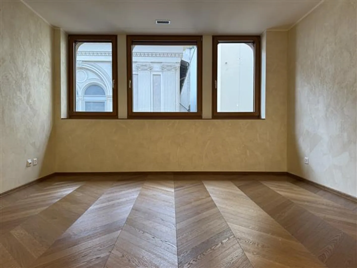 Lugano: Duplex apartment 4.5 rooms - Photo 1 of 13