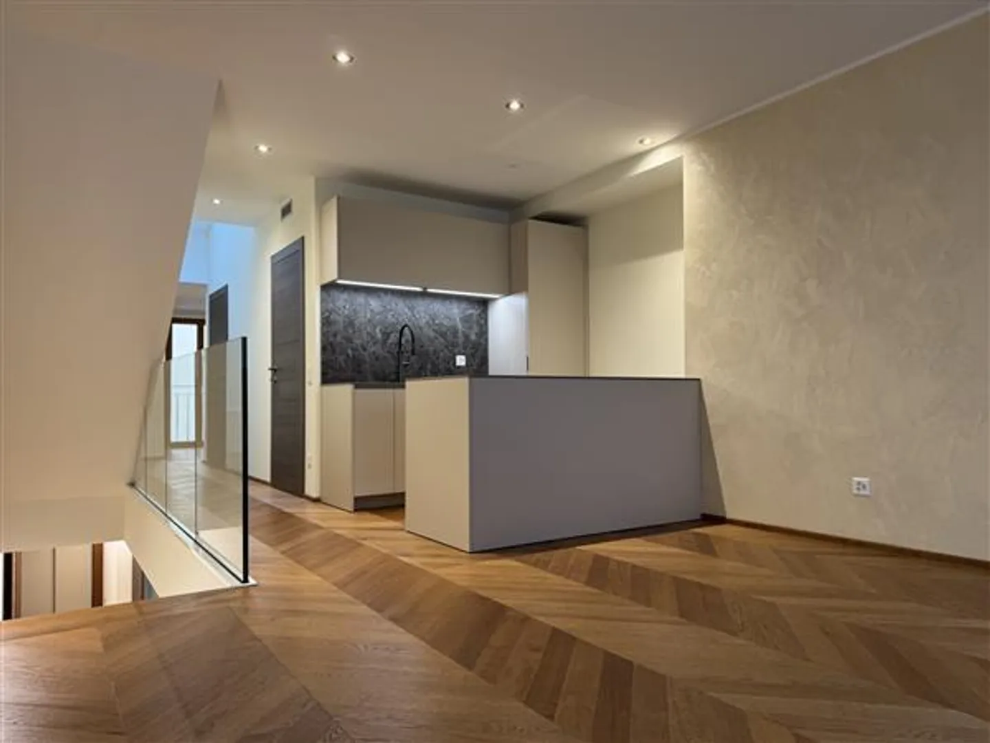 Lugano: Duplex apartment 4.5 rooms - Photo 3 of 13