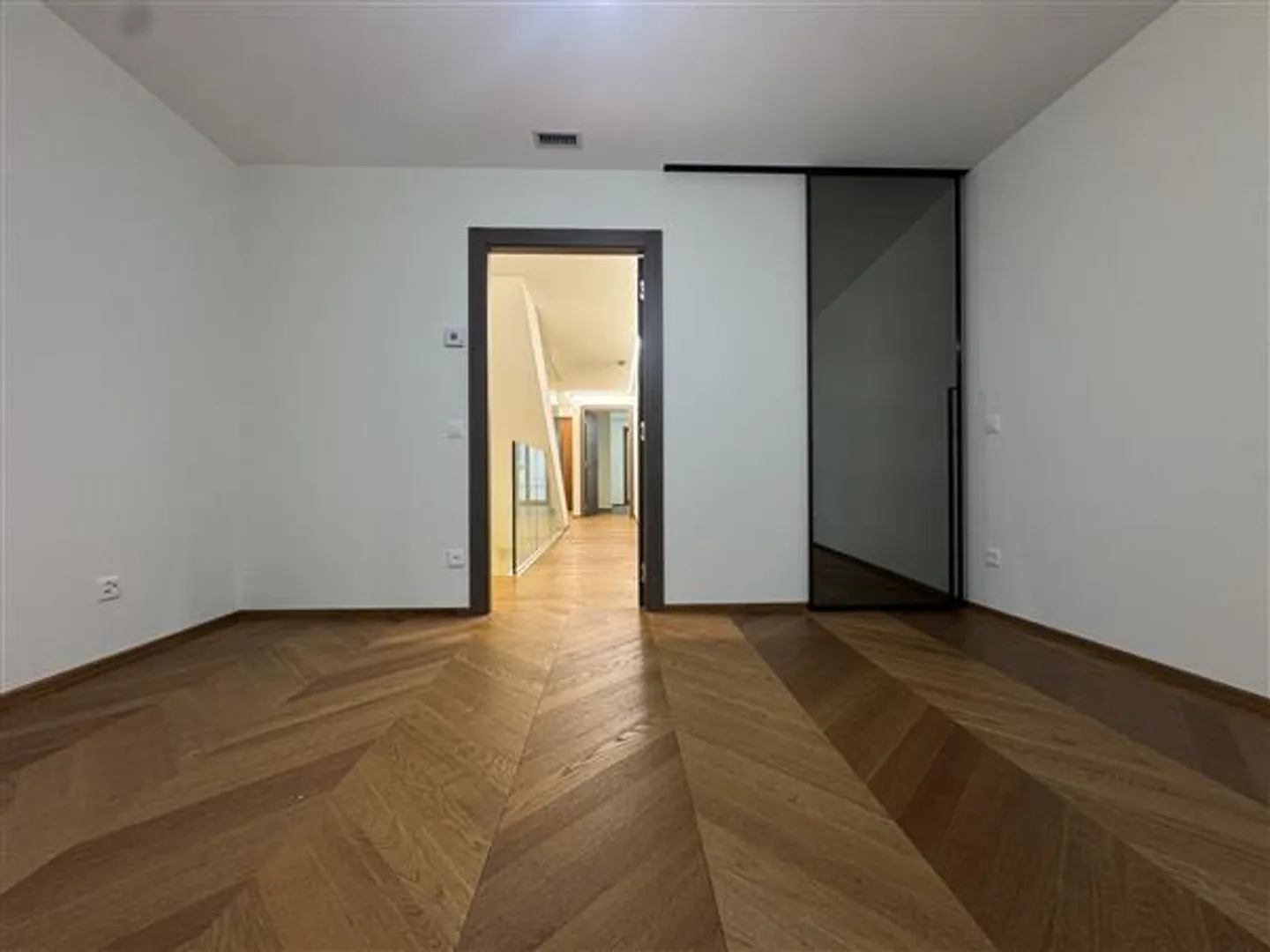 Lugano: Duplex apartment 4.5 rooms - Photo 11 of 13