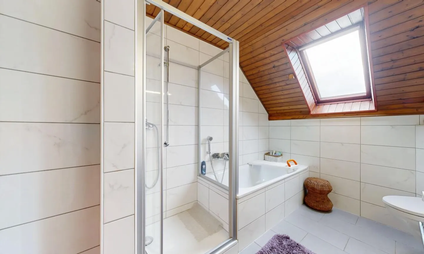 Casa indipendente su un grande terreno tranquillo - Foto 10 di 11